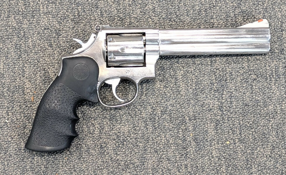 Pre-Owned | Smith &amp; Wesson 686 6"Barrel - 357 Magnum