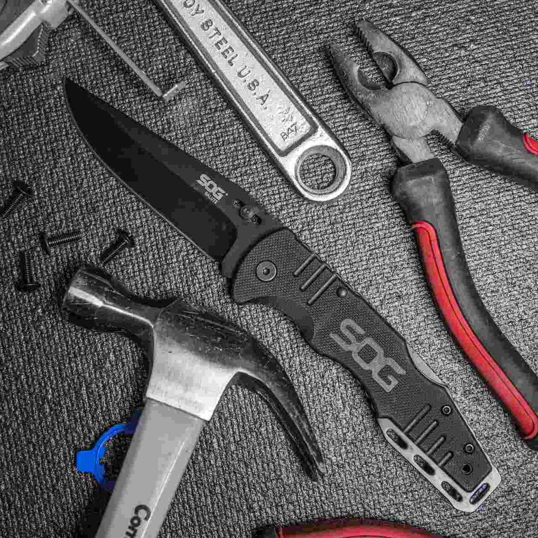 SOG Salute - Black - SOG