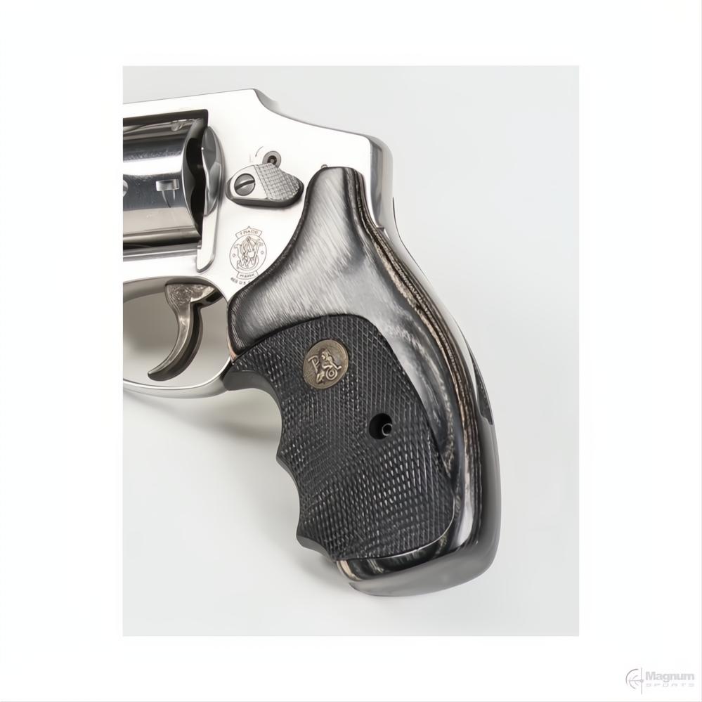 Pachmayr S&amp;W Charcoal Grips