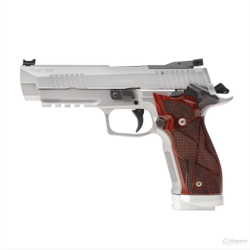 SIG P226 XFIVE CLASSIC Timber Grips
