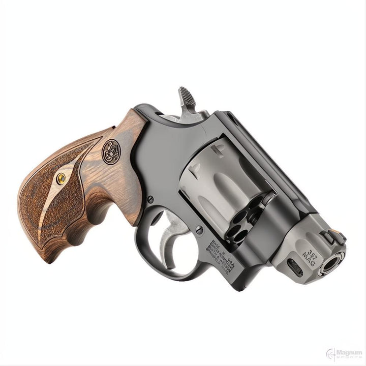 Smith &amp; Wesson Model 327 Performance Center