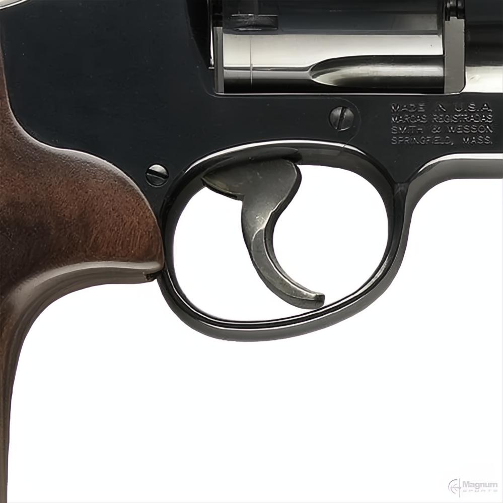 Smith &amp; Wesson Model 57 Classic