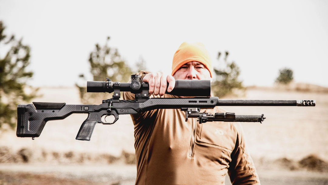 MDT HNT26 Carbon Fibre Hunting Chassis Fixed Stock – view 5