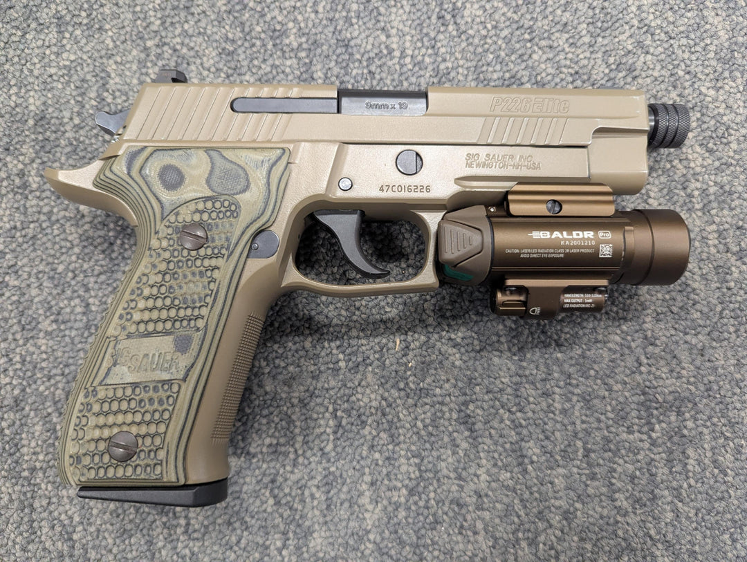 Pre-Owned | Sig Sauer P226 Scorpion Elite, FDE, Olight, Mags